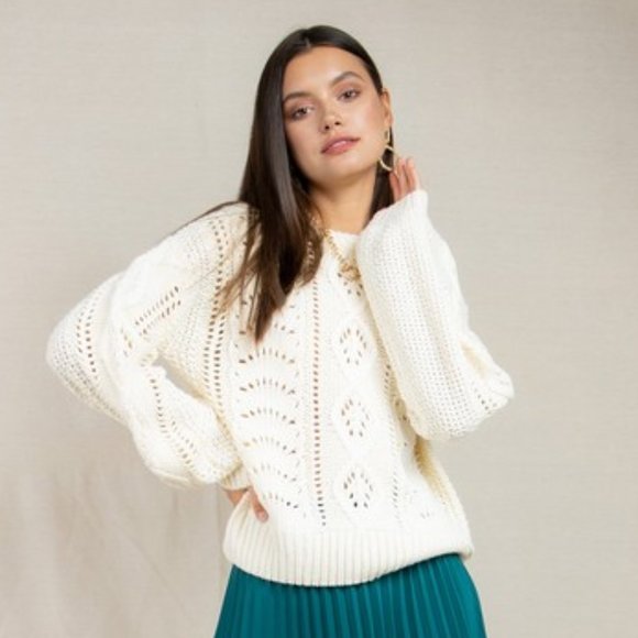 NWT Cable Knit Round Neck Sweater - Picture 2 of 3